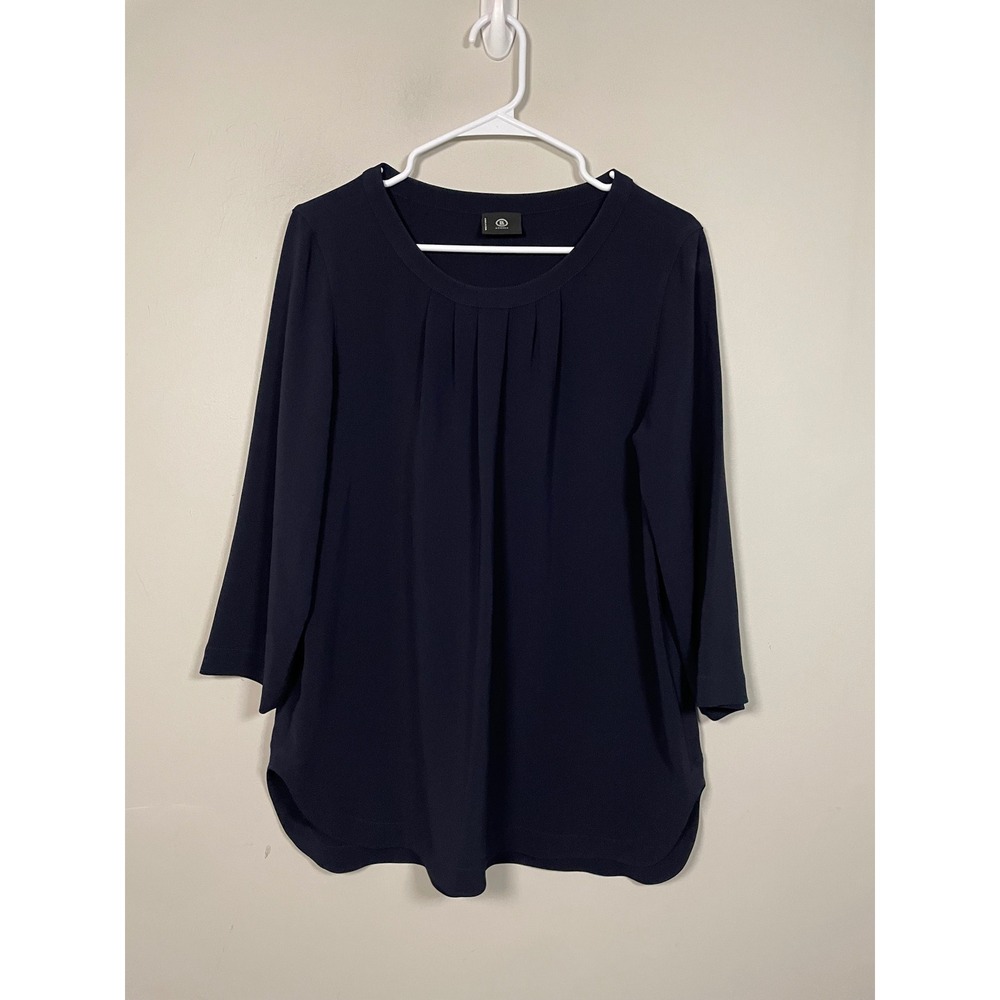 Bogner Navy Blue Pleated Crepe Blouse Size 8 Classic Timeless Quiet Luxury